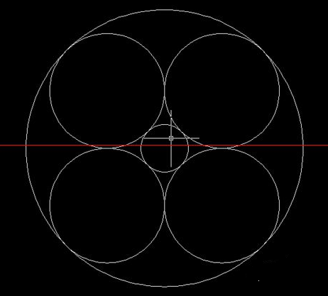 CAD中大圓如何與小圓相切